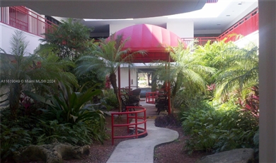 6175 NW 153rd St # 204 , Miami Lakes Florida                                                                                              33014